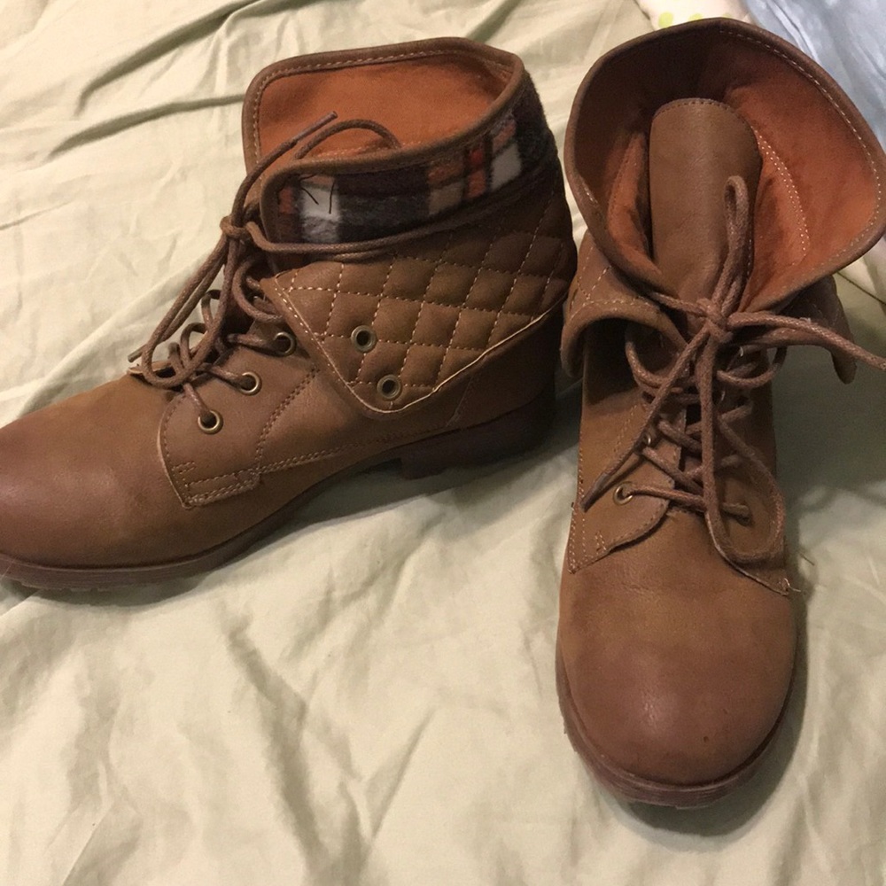 Very cute boots!!